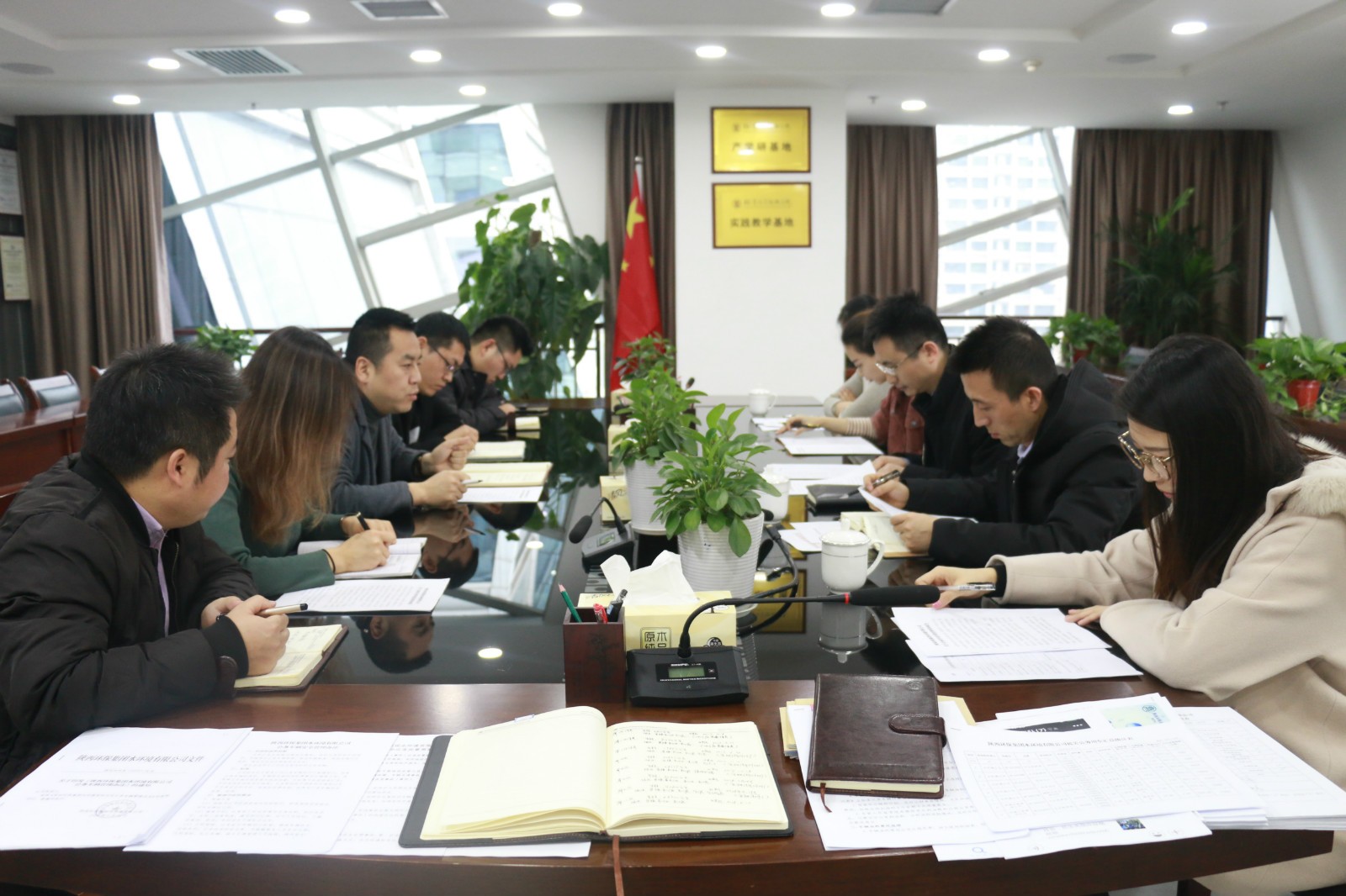 集团公司到水情形公司 检查公车刷新事情落真相形 集团公司到水情形公司 检查公车刷新事情落真相形