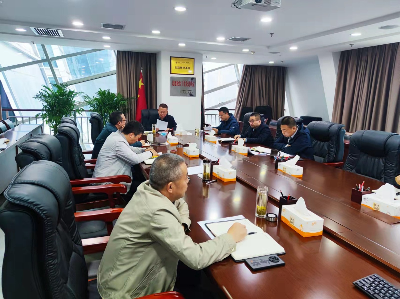 ¾Û½¹¶þÊ®´ó£üË®ÇéÐι«Ë¾×ª´ïѧϰ¹á³¹µ³µÄ¶þÊ®´ó¾«Éñ ¾Û½¹¶þÊ®´ó£üË®ÇéÐι«Ë¾×ª´ïѧϰ¹á³¹µ³µÄ¶þÊ®´ó¾«Éñ