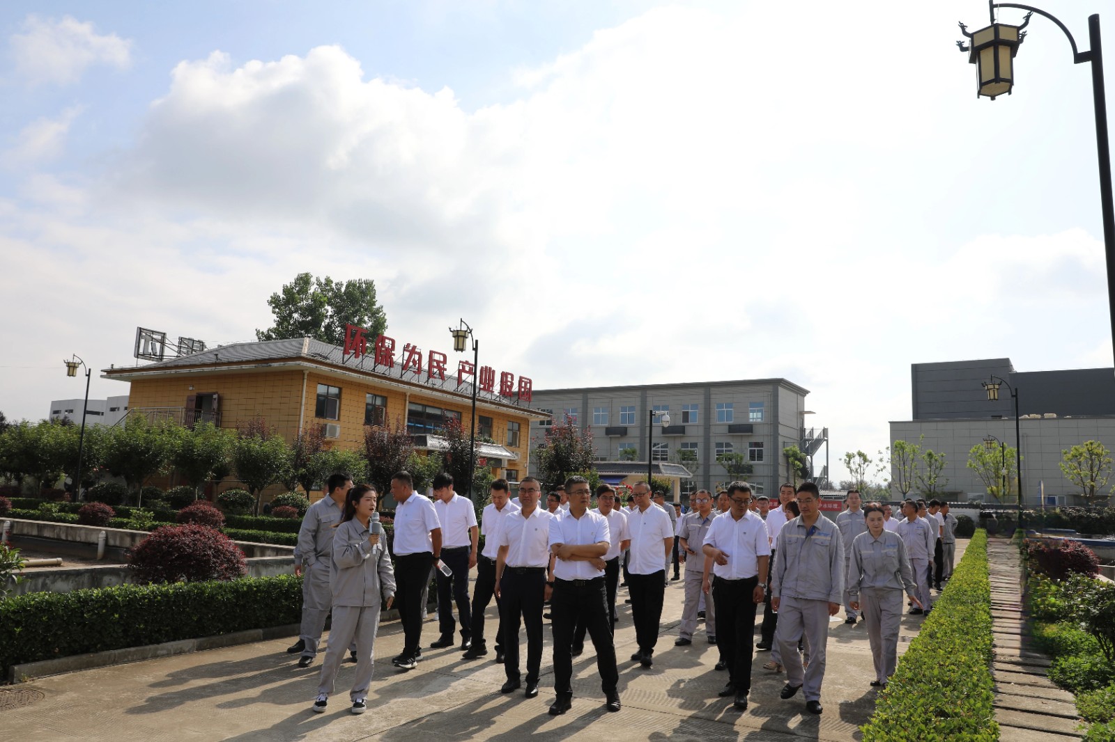 水情形公司召开2023年上半年谋划剖析会暨生产运营现场交流会 水情形公司召开2023年上半年谋划剖析会暨生产运营现场交流会