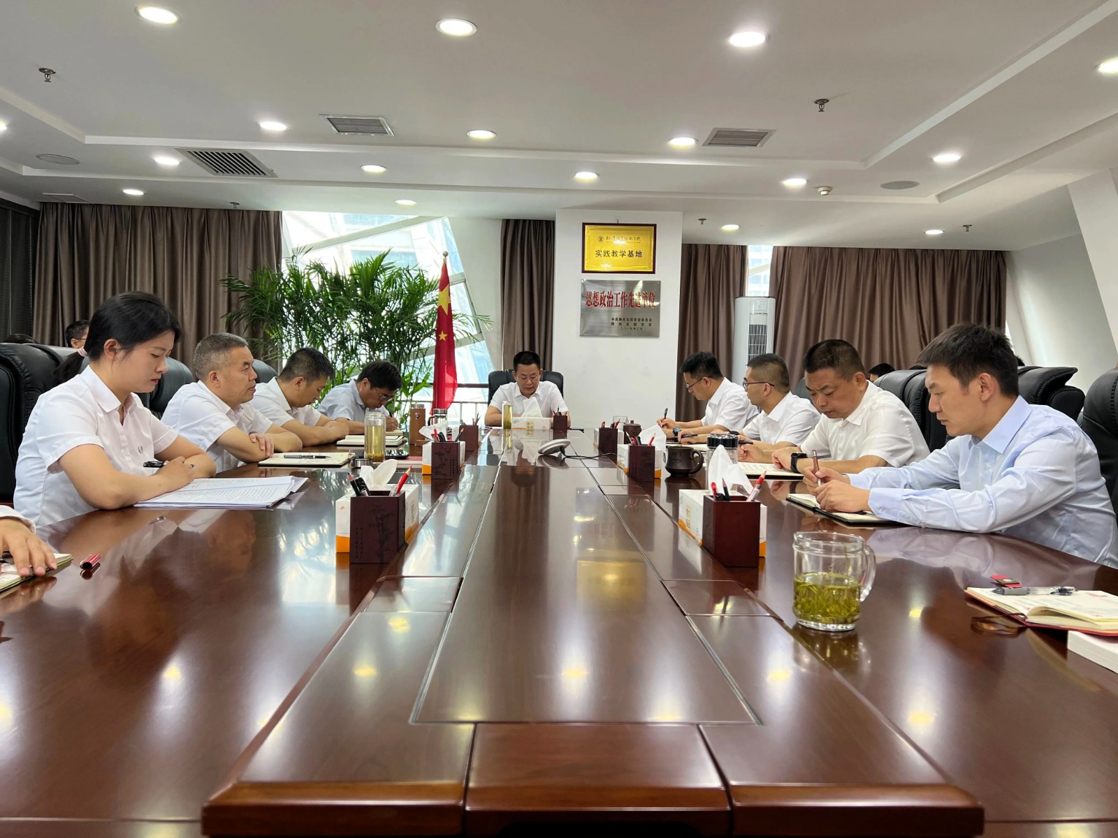 水情形公司转达落实集团党委(扩大)聚会精神 水情形公司转达落实集团党委(扩大)聚会精神